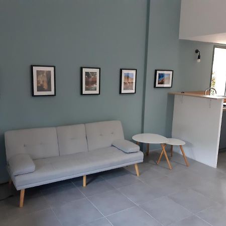 Mazet Dans Residence Avec Piscine Bagnols-en-Foret Luaran gambar